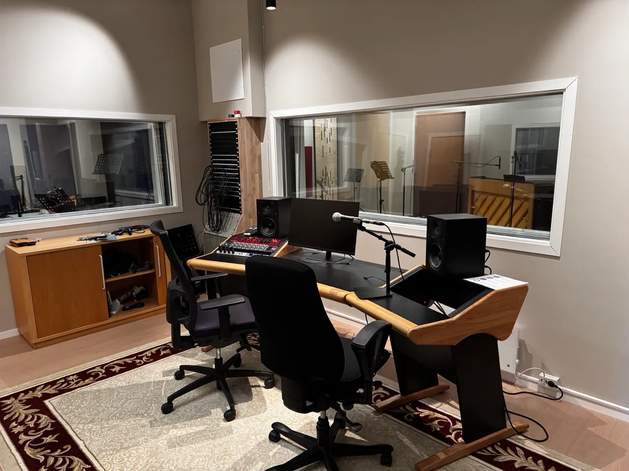 Kontrollrom for mix og mastering hos Mobula Music i Lørenskog
