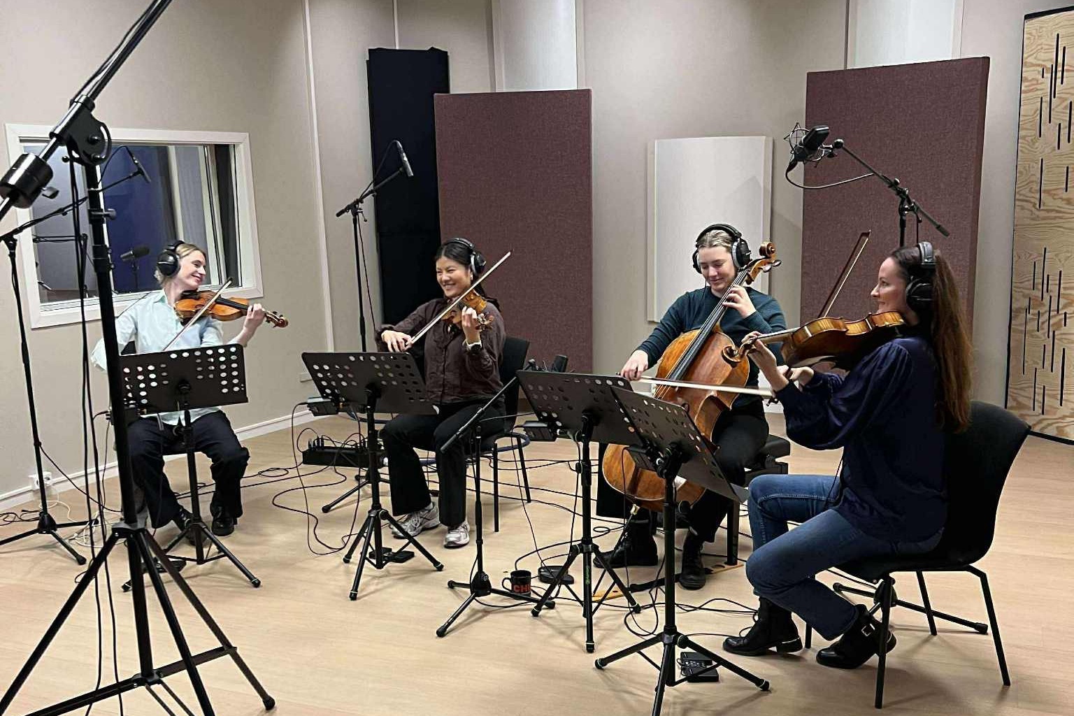 Strykekvartett Nordic Film Strings i studio
