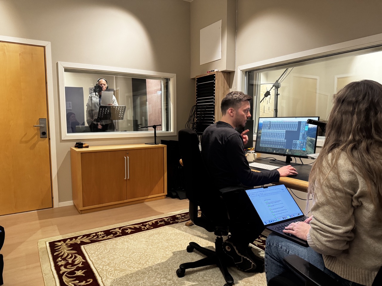 Voice-over-innspilling med regi